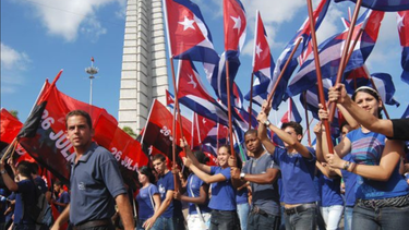 la prensa oficialista cubana reconoce que los jovenes no quieren militar en el partido comunista
