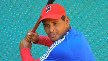 cuba pierde otro pelotero en carolina del norte