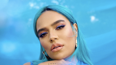¿asi o mas sensual? karol g celebro halloween al mejor estilo de gatubela