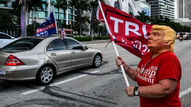 miami, escenario de un duelo de caravanas por trump y biden