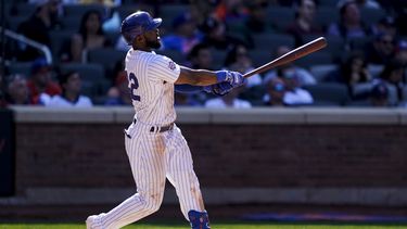 Lindor y Marte guían a Mets a ganar juego inaugural en casa