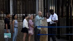 eeuu endurece requisitos para reunificacion familiar de residentes permanentes