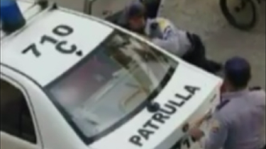 nuevo caso de disparos y brutalidad por parte de policias en cuba