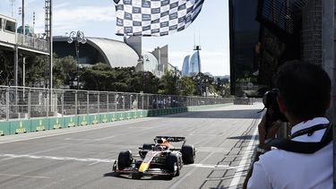 Fuente AP: Jefe de F1 viaja a Sudáfrica para un posible GP