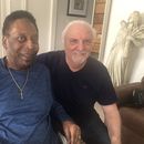 Asistente de Pelé se retira tras 53 años de conocer figuras