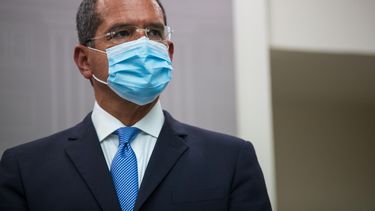 pierluisi sobre exigir el refuerzo de la vacuna contra el covid-19: eso viene en su momento