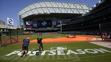 Serie Mundial: Por amenaza de lluvia, 1er juego será techado