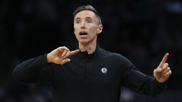 Simmons finalmente está en la cancha con los Nets