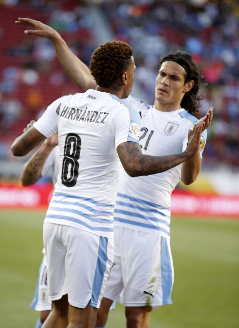 DEP-FUT_CENTENARIO_URUGUAY-JAMAICA-0.jpg