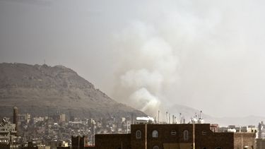 al qaeda se apodera de un arsenal importante en yemen