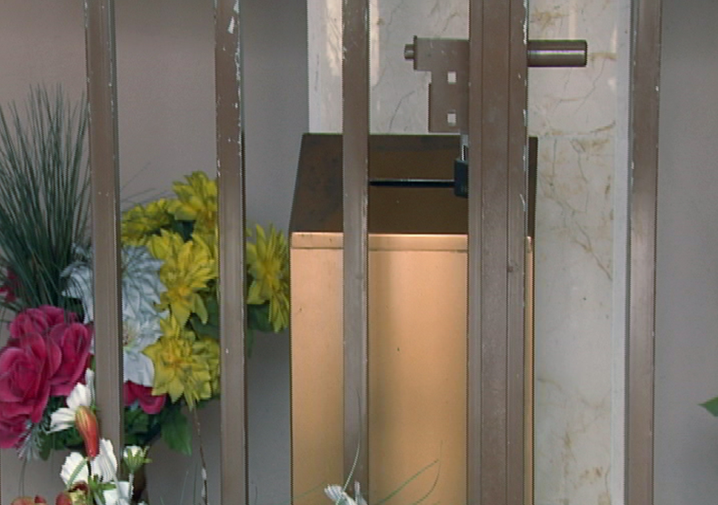 IGLESIA HIALEAH ROBADA.png