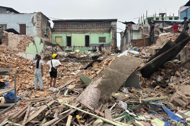 Una casa dañada por el sismo en Naipidó, Myanmar, el 7 de abril del 2025. (AP foto)