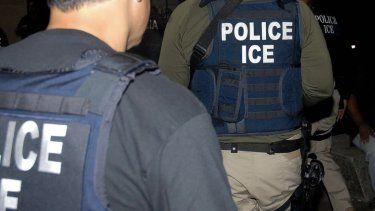 Arrestan a un agente federal por corrupción en Puerto Rico