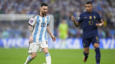 Messi y Mbappé encabezan equipo ideal de AP en el Mundial