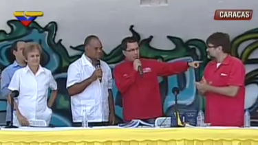 americateve | 'Levantar las banderas contra la revolución cubana, levantar la voz y decir: fuera los cubanos de Venezuela, es un insulto', dijo el dirigente chavista.