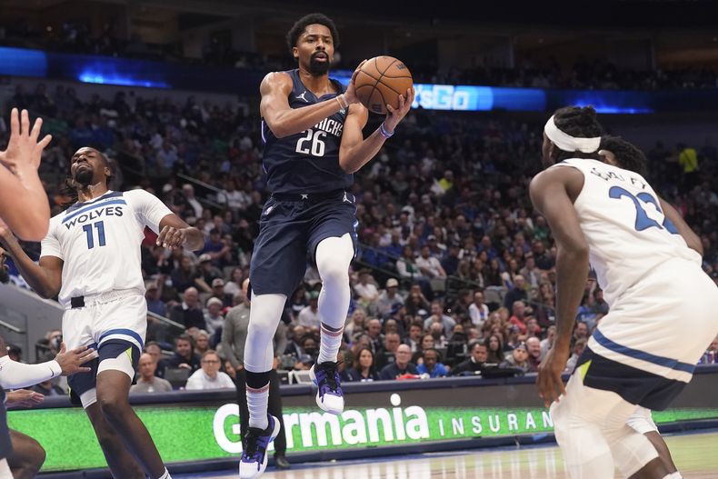 DEP-BAS TIMBERWOLVES-MAVERICKS