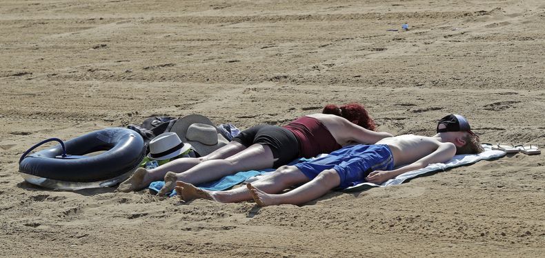 EUR-CLI_GBRETAÑA-OLA_DE_CALOR-0.jpg