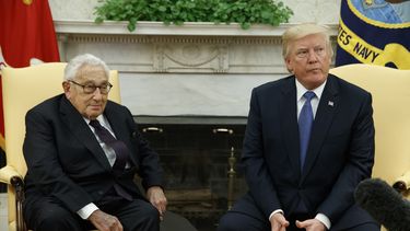 AP VERIFICA: No lloren por Henry Kissinger