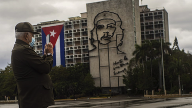 cuba suspende desfile del primero de mayo en la plaza de la revolucion