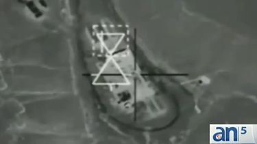 americateve | Gran Bretaña, Bélgica y Dinamarca se unieron hoy a la campaña aérea de Estados Unidos contra el Estado Islámico.