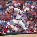 Steven Matz de los Cardenales de San Luis lanza contra los Cachorros de Chicago, el domingo 30 de julio de 2023, en San Luis. (AP Foto/Jeff Roberson)