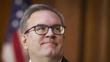 EEUU: Wheeler confirmado al frente de agencia ambiental