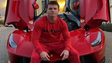 El lujoso Ferrari de USD 4 millones que presumió el Canelo Álvarez en su Instagram