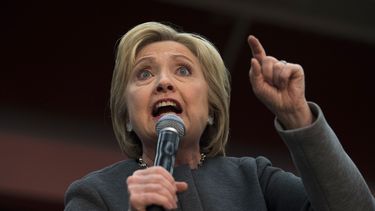 Clinton gana en Arkansas