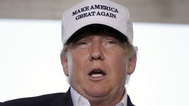 trump, amado y odiado por hispanos en laredo