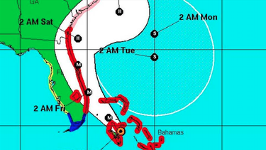 las primeras rafagas del huracan matthew tocan el sur de la florida
