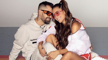 greeicy le dio la bienvenida su primer hijo junto a mike bahia