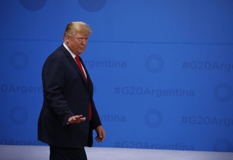AMN-GEN_TRUMP-GEORGE_HW_BUSH-0.jpg