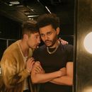 Esta imagen publicada por Lionsgate muestra a Barry Keoghan como Lee, a la izquierda, y Abel The Weeknd Tesfaye como Abel en una escena de Hurry Up Tomorrow. (Foto Andrew Cooper/Lionsgate via AP)