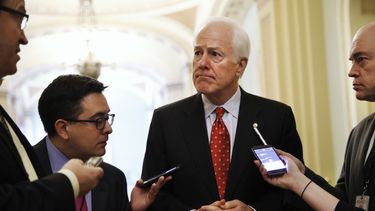 Senador Cornyn rechaza ser candidato a director del FBI