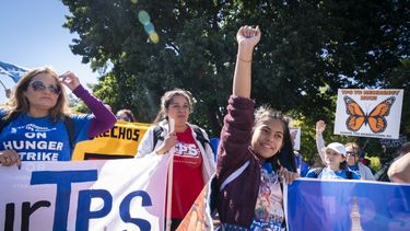 ee.uu. endurece su politica migratoria: suspension de permisos y aplicaciones otorgadas por biden