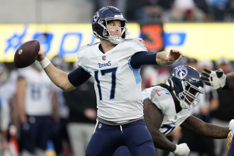 DEP-NFL TITANS-TANNEHILL