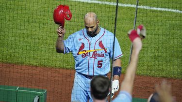 Pujols conecta su jonrón 696 y alcanza a A-Rod
