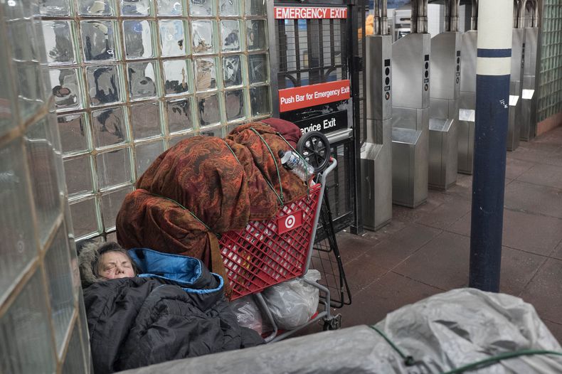 AMN-GEN NYC-METRO-INDIGENTES