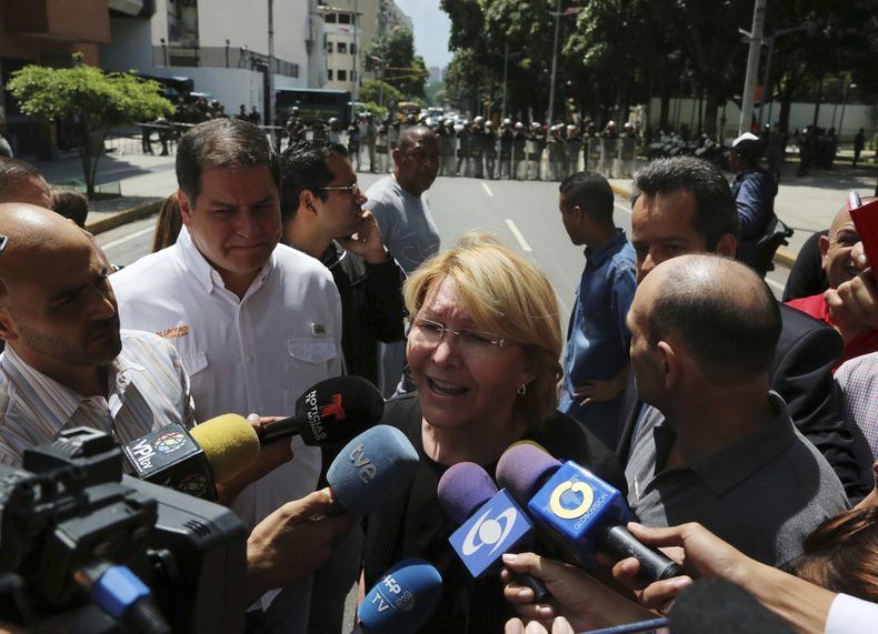 AMS-GEN_VENEZUELA-CRISIS_POLITICA-2.jpg