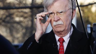 Libro de Bolton sacude juicio político a Trump