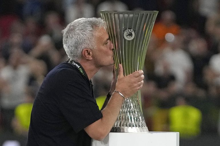 Mourinho: Título de Liga Conferencia de la Roma es especial