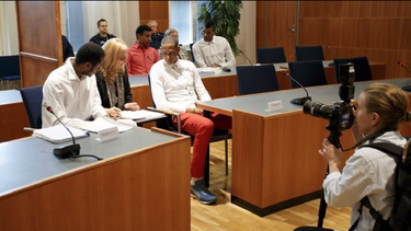 condenan a prision en finlandia a cinco voleibolistas cubanos por violacion