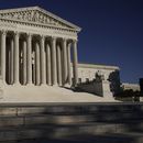 Jueces de Georgia y Michigan rechazan demandas de Trump