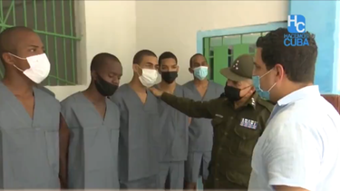 humberto lopez vuelve a publicar en la tv cubana videos de las carceles en cuba