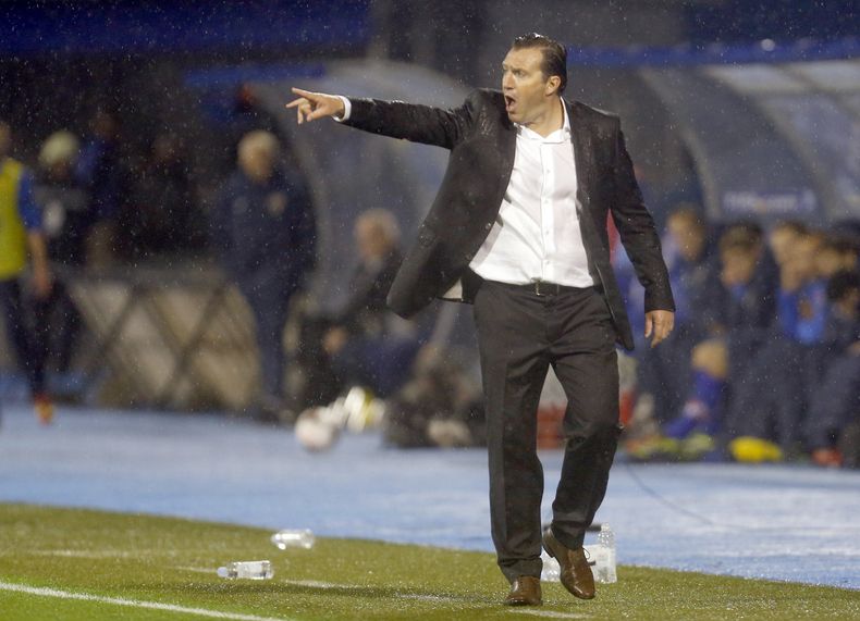 En esta foto del 11 de octubre del 2013 se ve al t&eacute;cnico de B&eacute;lgica, marc Wilmots, durante un partido de clasificaci&oacute;n mundialista contra Croacia en Zagreb. La Federaci&oacute;n Belga de F&uacute;tbol extendi&oacute; el contrato del t
