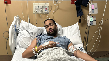 pollito tropical ingresado hace una semana en un hospital de miami