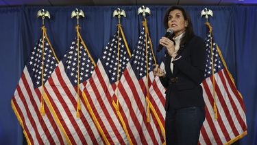 La precandidata presidencial republicana Nikki Haley habla en un evento de campaña el domingo 3 de marzo de 2024, en Portland, Maine. (AP Foto/Reba Saldanha)