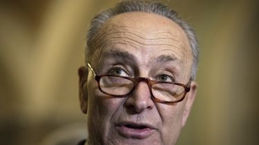 Schumer busca medida legal contra falsa acusación de abuso