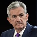 Powell: Economía de EEUU sana; alzas de tasas no automáticas