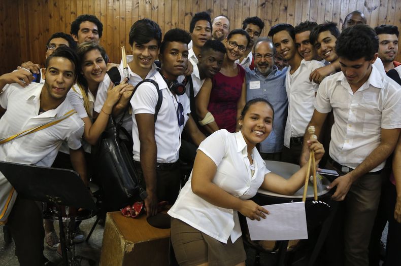 ESP-MUS_CUBA-ORQUESTA_ESTADOUNIDENSE-4.jpg